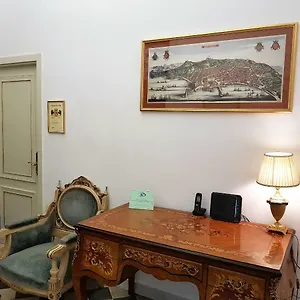 https://residence-san-mattia-naples.hotels-amalfi.com
